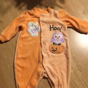 0-3 months first moments velour “Halloween” footie sleeper.